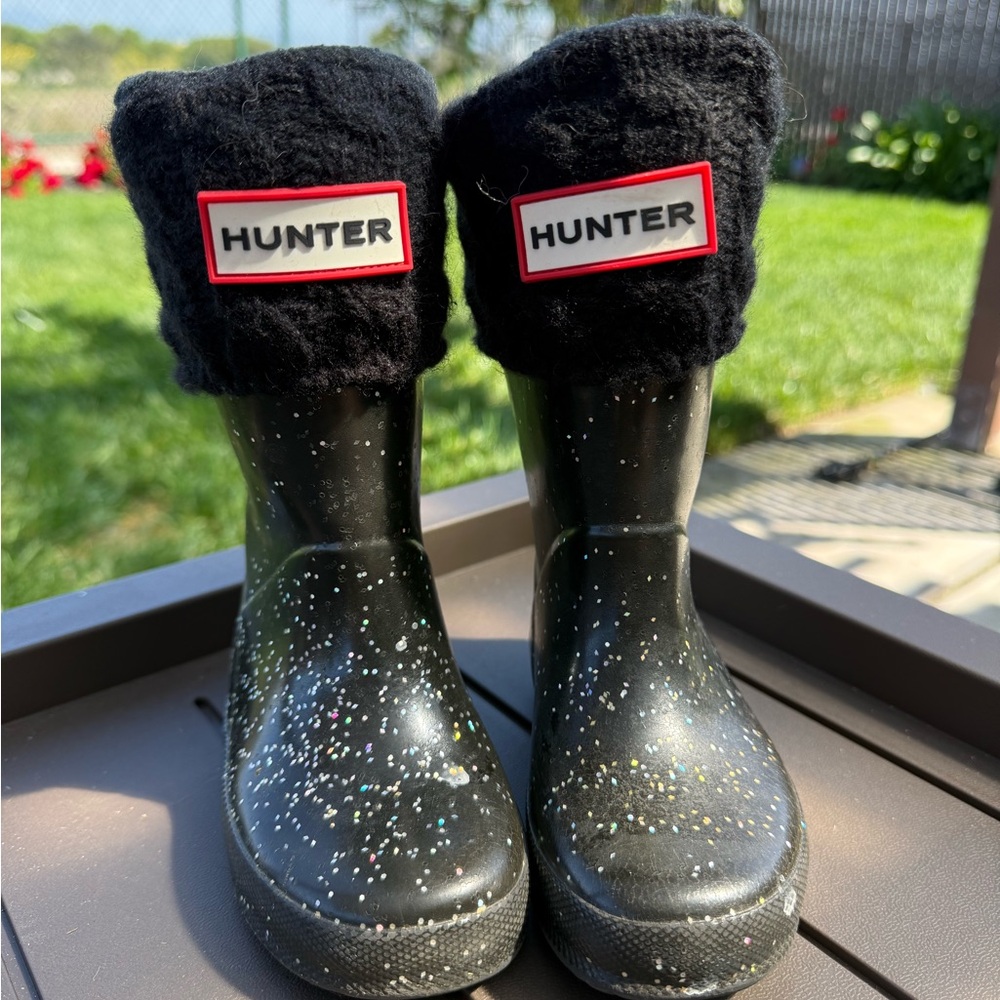 Hunter Kids Black Glitter Rain Boots with Black Fleece Cuffs
